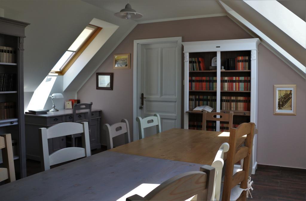 Fogado A Patkolokovacshoz Vendeghaz Szekszard Bed & Breakfast Dış mekan fotoğraf