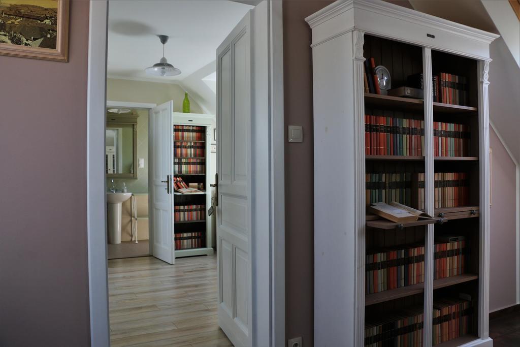 Fogado A Patkolokovacshoz Vendeghaz Szekszard Bed & Breakfast Dış mekan fotoğraf