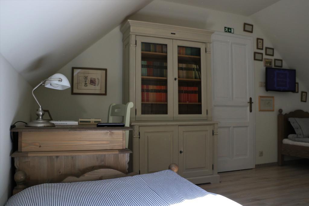 Fogado A Patkolokovacshoz Vendeghaz Szekszard Bed & Breakfast Dış mekan fotoğraf